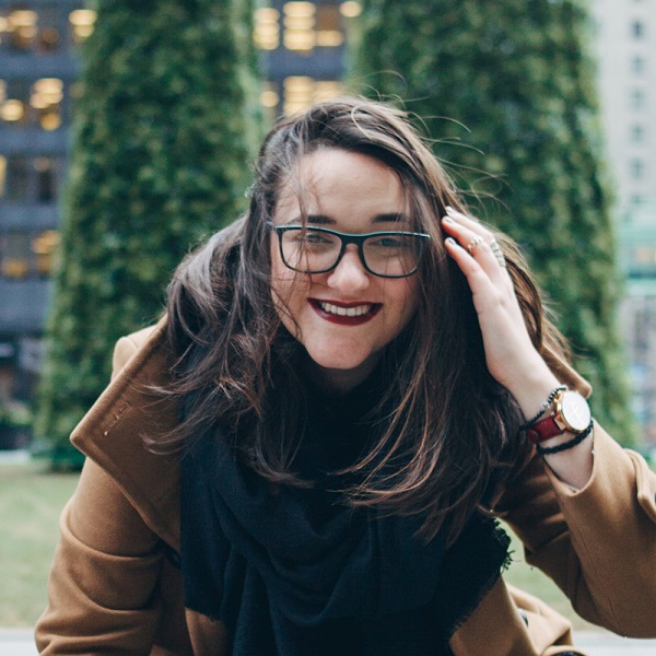 Jelena - headshot